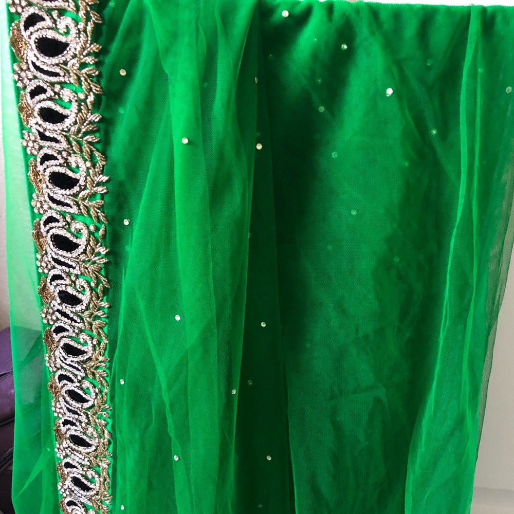 Saree - image 1